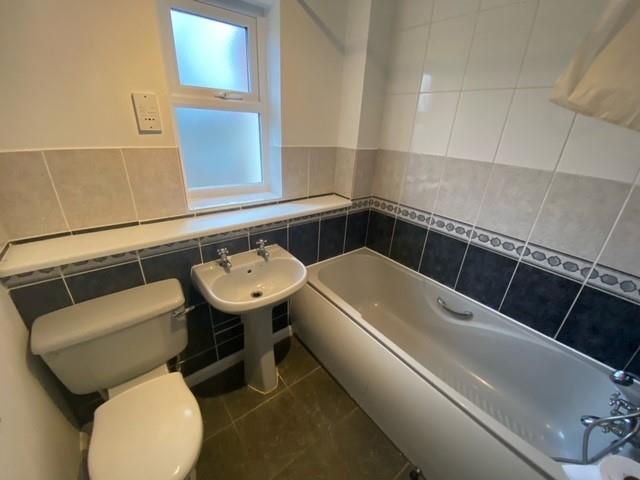 St Davids Close, Brackla, Bridgend, CF31 2BN